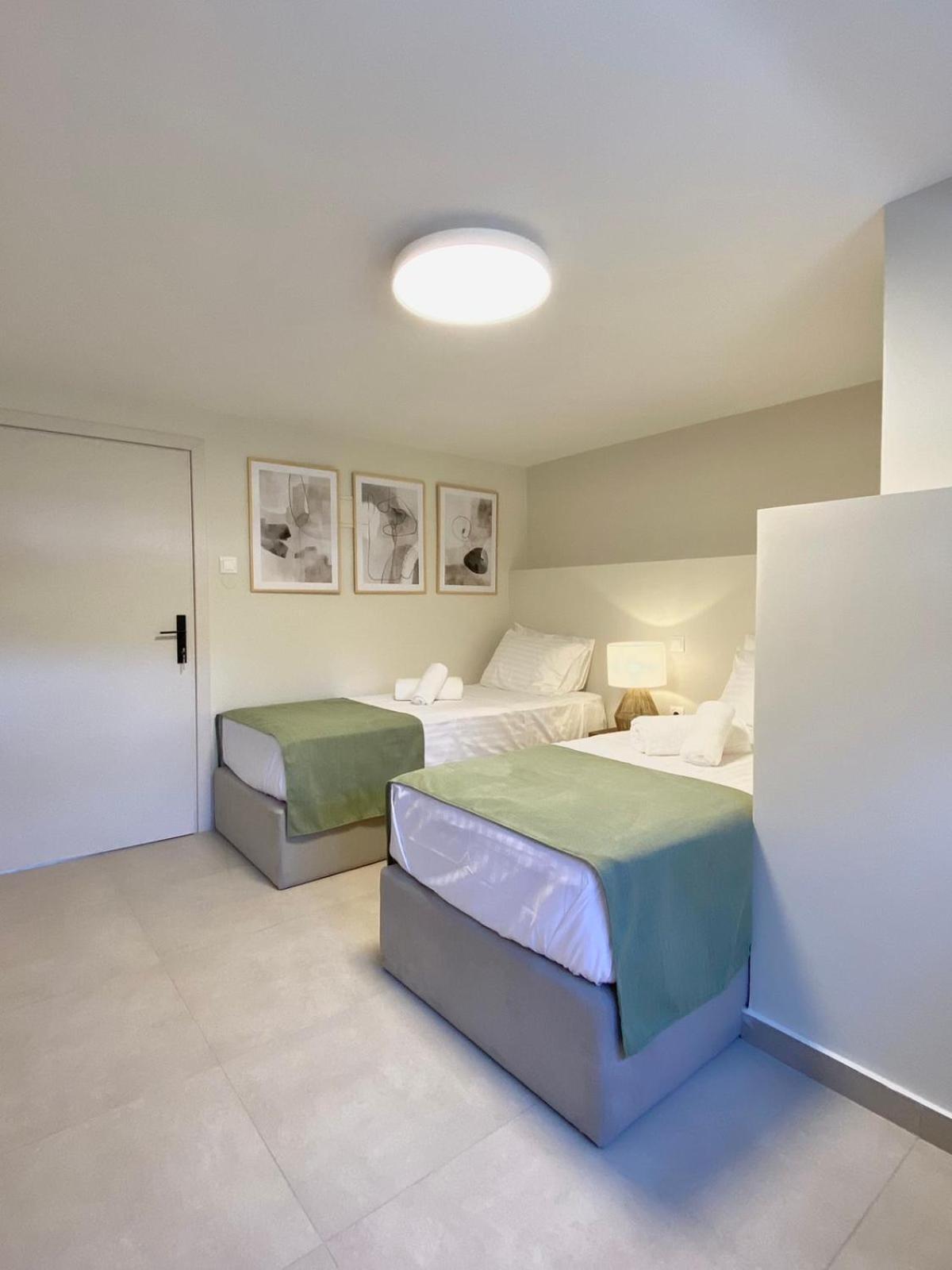 Villa Fleria Seaside Studios & Apts Gerani  Room photo